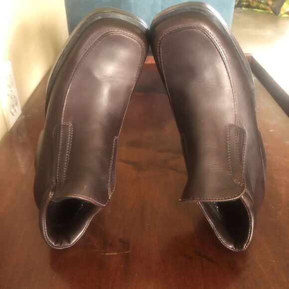 Women's L.L. Bean Brown Slip On Dress Boots Sz 6 M. Square Toe Leather - Picture 5 of 6